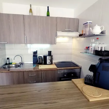 Paradise Court Lejlighed