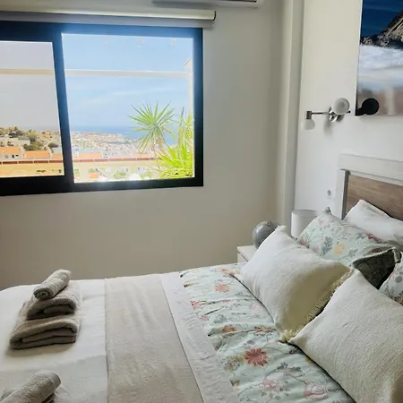 Paradise Court Ocean View Apartman *