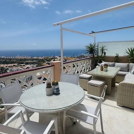 Paradise Court Ocean View Apartman