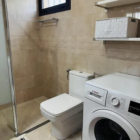 Paradise Court Ocean View Apartman *